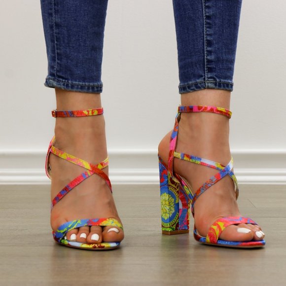 Fashion Multi-Color Strappy Chunky Heel Sandal - Picture 7 of 8